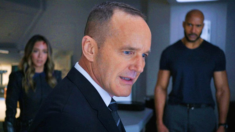 Behind-the-Scenes Upheaval Unveils Marvel TV Challenges, Agents of SHIELD Writer Drops Subtle Hint