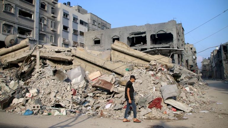 Escaping the Impossible: Palestinian-Americans in Gaza Forced to Make Heartbreaking Decisions