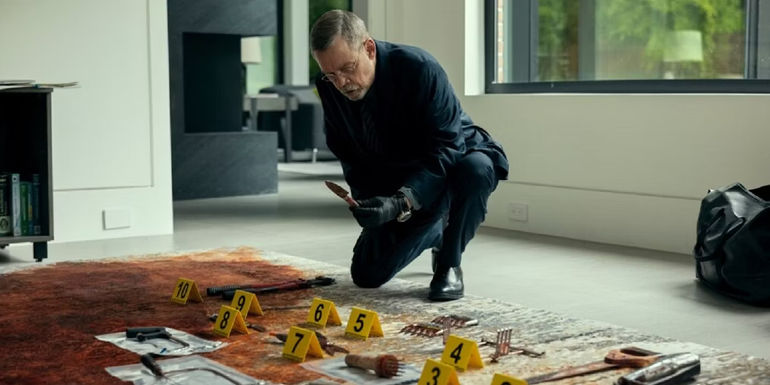 Inside Scoop: The Surprising Role That Mark Hamill's Wife Convinced Him to Take - Unveiling Her Role in the Fall of the House Of Usher Casting!