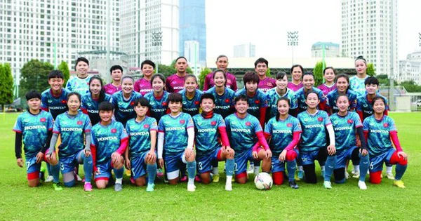 Cuộc cách mạng trong bóng đá nữ
