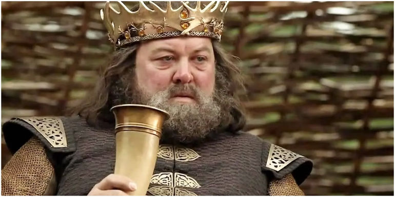 Decoding Robert Baratheon's Warhammer in Game of Thrones