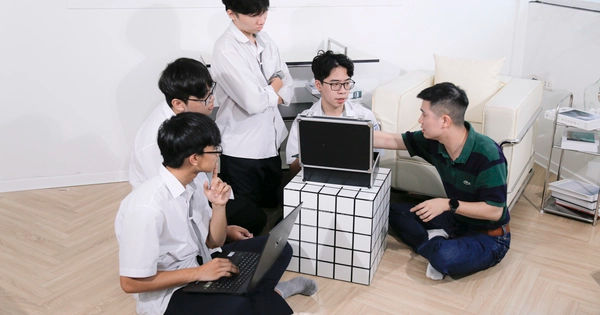 Gặp khó, có người hướng dẫn