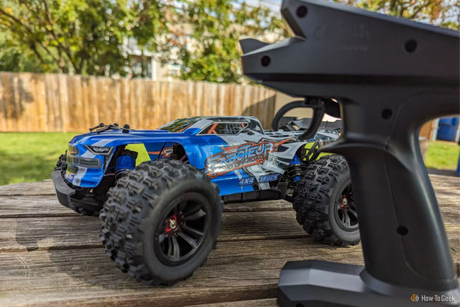 Save $35 on Deerc's Brushless H16E RC Car for a Limited Time