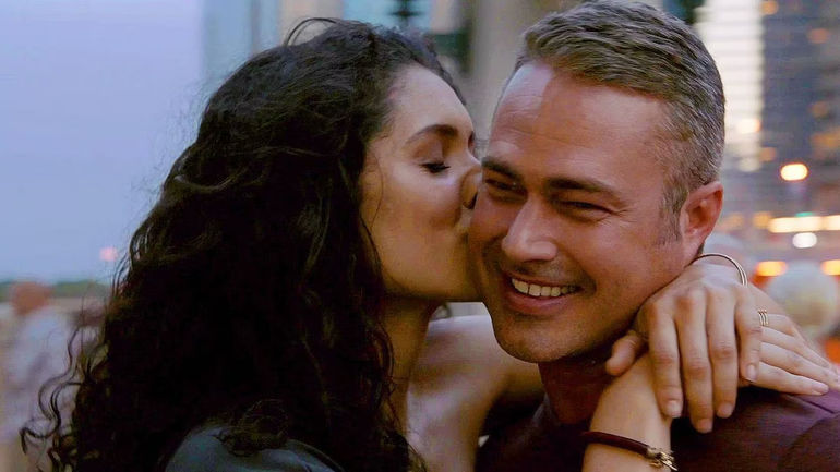 Taylor Kinney Makes a Comeback on 'Chicago Fire'