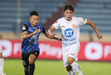 Hồng Duy lên tiếng xin lỗi vì từ chối gặp gỡ HLV