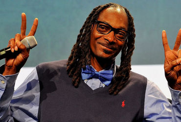Snoop Dogg and His Son Join Forces to Launch New Game Studio