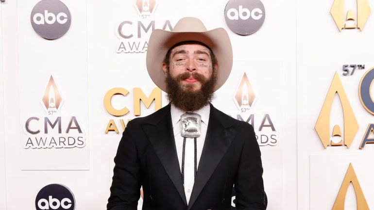 Post Malone Rocks Sublime’s ‘What I Got’ at Bar in New Zealand