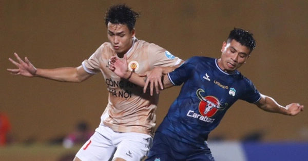 Tiền đạo ĐT Việt Nam chấn thương, HAGL sa thải các cầu thủ sau thất bại ở Cúp Quốc gia