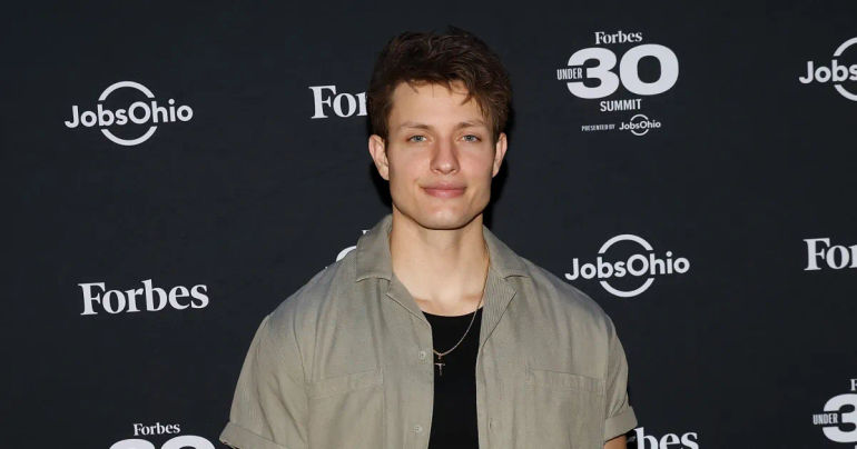 Comedian Matt Rife Exposes Plastic Surgeon Taunting Client Over ‘Best Jawline’ Cancellation