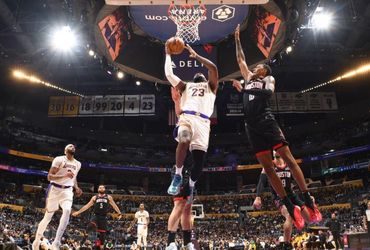 The Phenomenal Virality of LeBron James' Jaw-Dropping 360 Layup