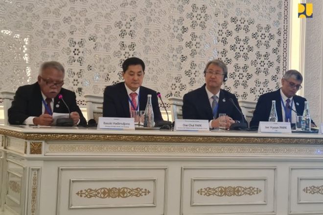 Hadiri K-Water’s Side Event Global Water Leaders Seminar, Menteri Basuki Tekankan Smart Water Management