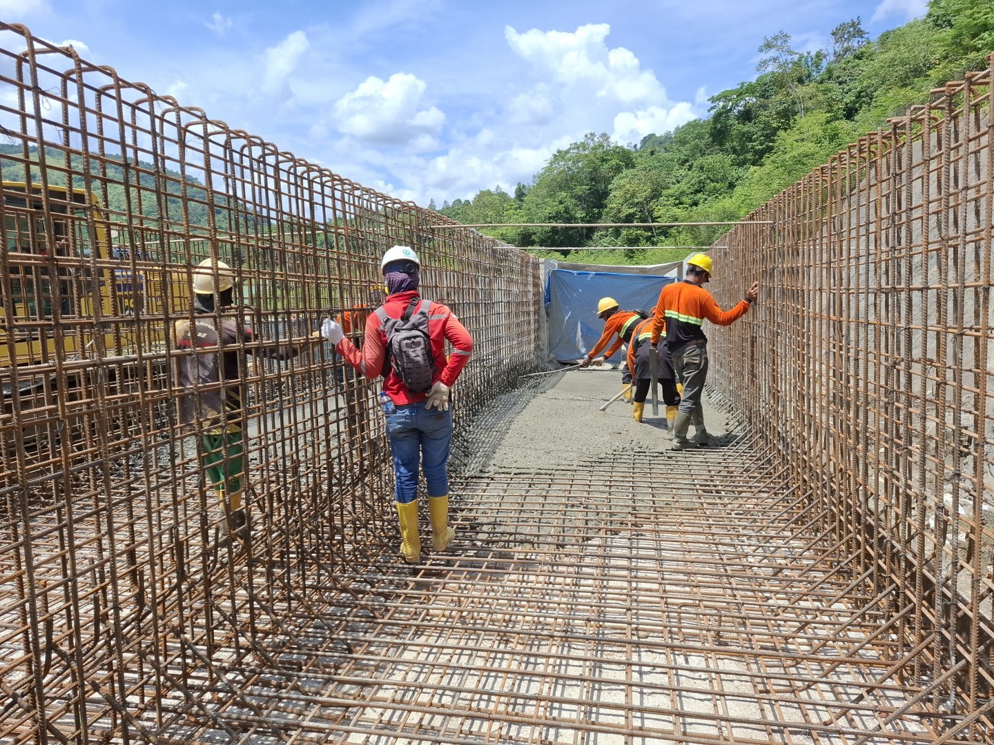 Pembangunan Saluran Suplesi Bangunan Pengarah Bendungan Rukoh