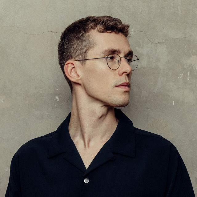 Lost Frequencies  