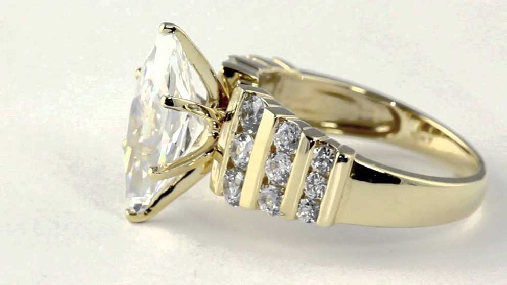 Featured Image of 10K Gold Cubic Zirconia Engagement Rings