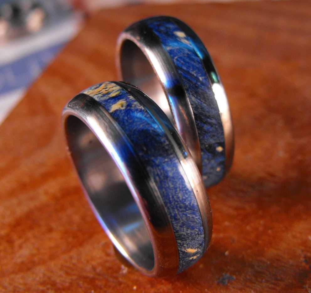 Featured Image of Men's Wedding Bands Wood Inlay