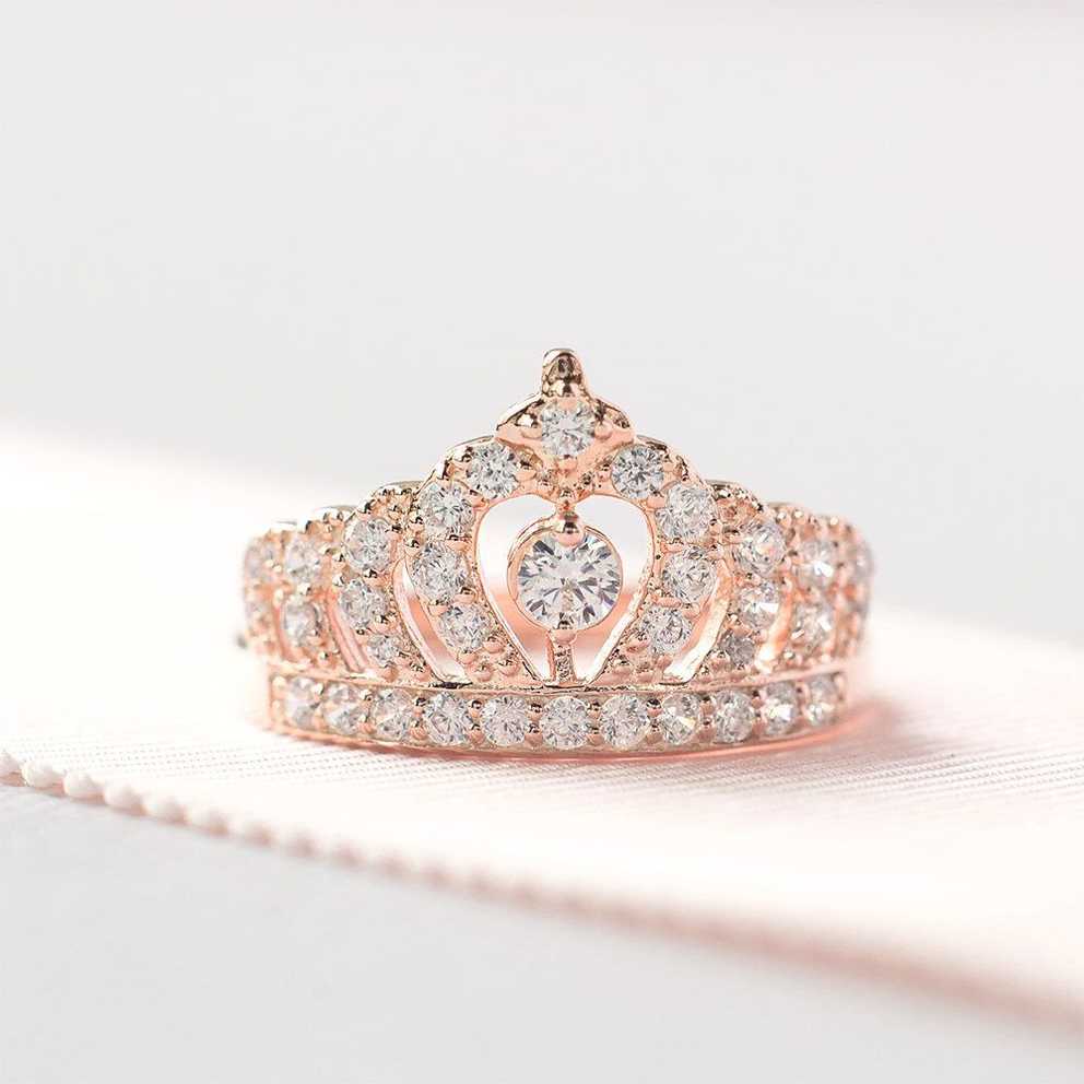 Featured Image of Princess Tiara Crown Rings