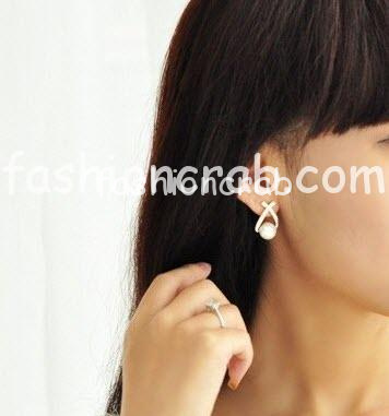 Golden Color Crystal Pearl Stud Earrings for Women