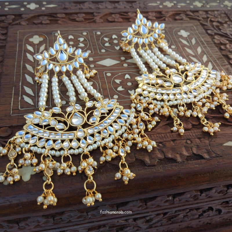 Traditional Gold Toned Kundan & Pearl Earring for Lehenga