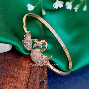 Rose Gold Swan Shaped Bracelet for Women