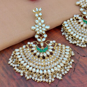 Pearl Kundan Handcrafted Chandbali 