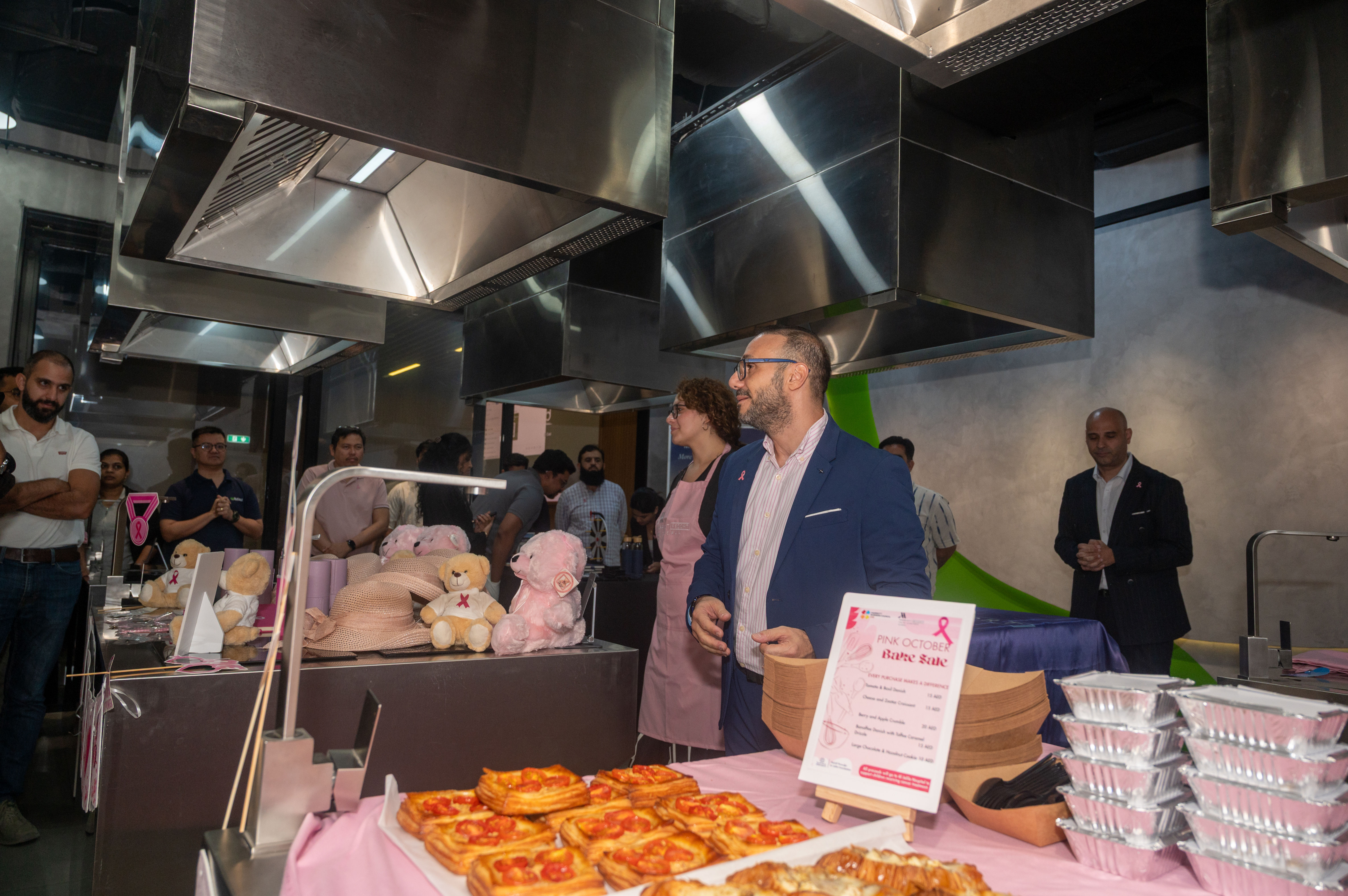 Guests enjoying breakfast together at the Pink October event
