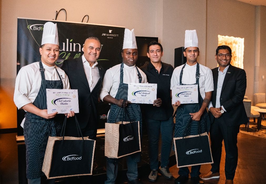 Winning chefs receiving certificates and Bidfood gift bags at the Culinary Challenge