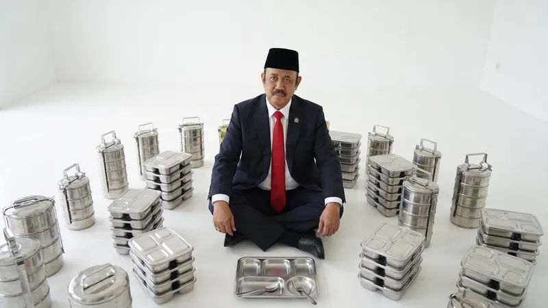 Kalau Perut Kenyang Sudah Cukup, Untuk Apa Pekerjaan?