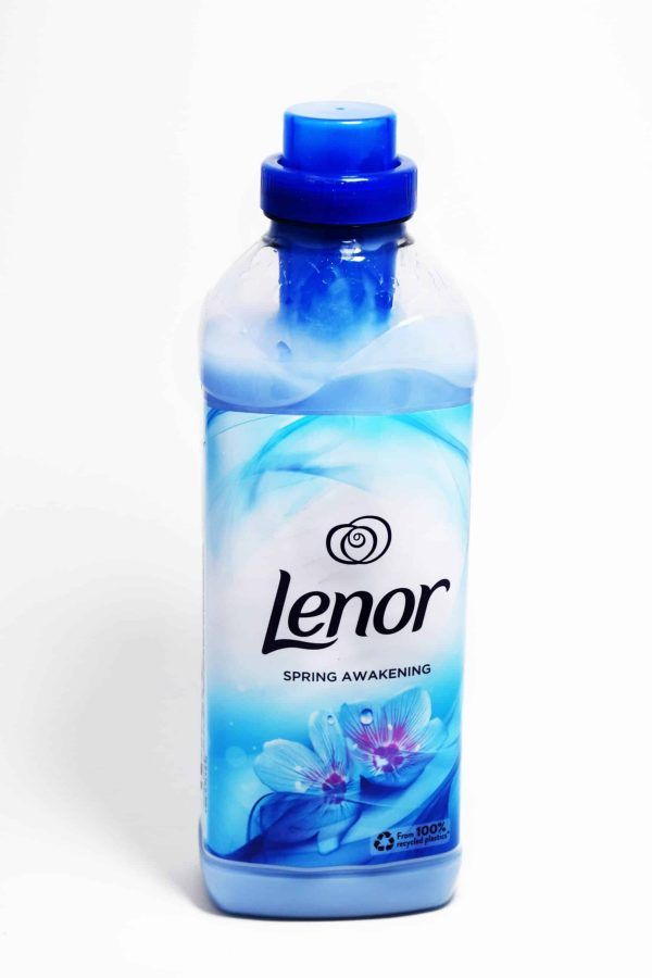 LENOR płyn do płukania 930 ml LENOR płyn do płukania 930 ml