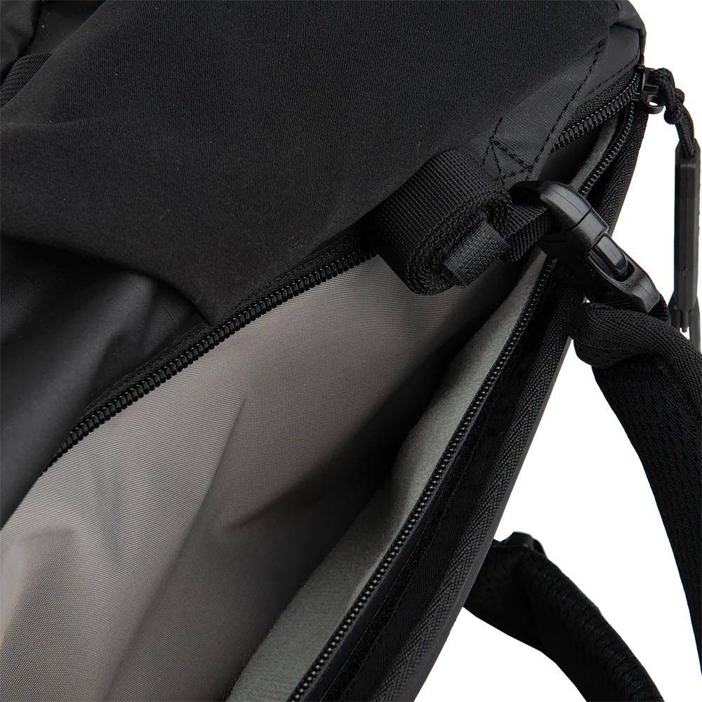 Vertx Urban Ghost 20L Backpack Rudder Green - Image 14