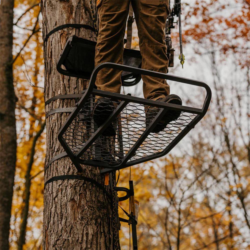 Rivers Edge Outlaw XL Steel Hang-On Treestand - Image 2