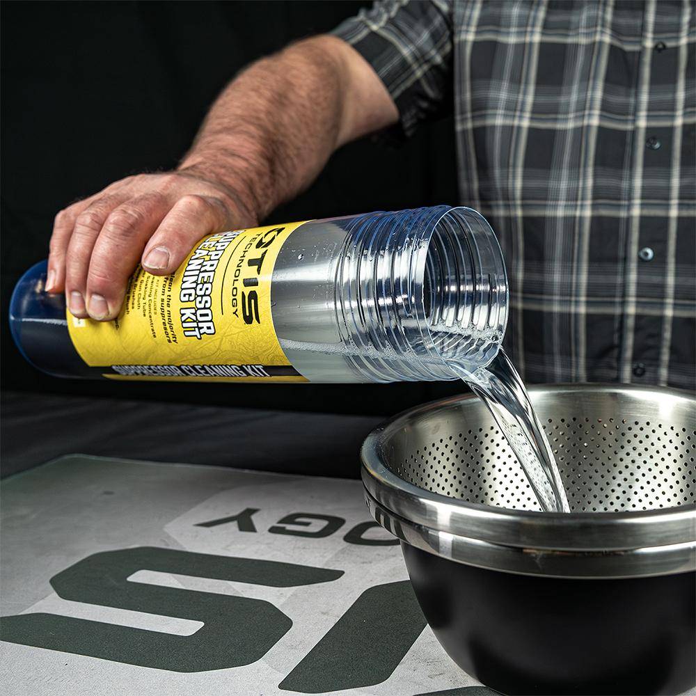 Otis Suppressor Cleaning Fluid Concentrate 16 oz Bottle - Image 2