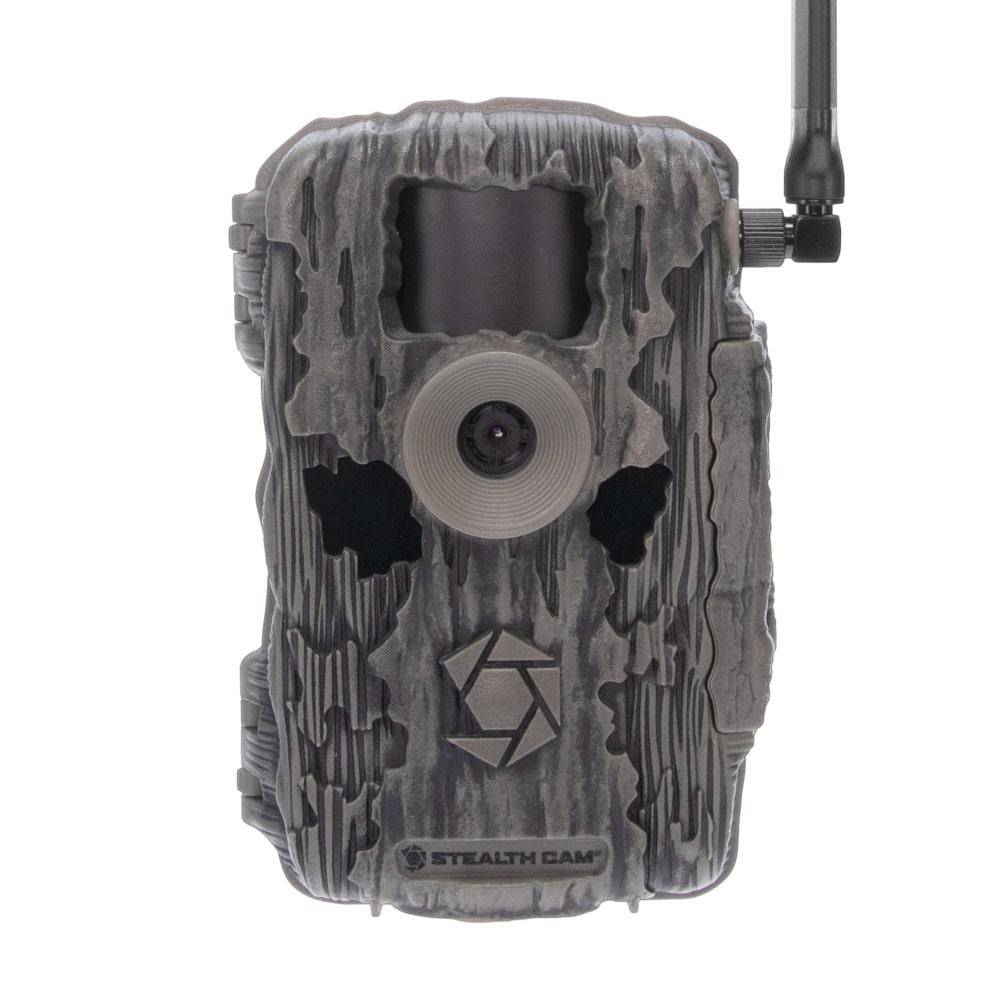 STEALTH CAM TRAIL CAMERA