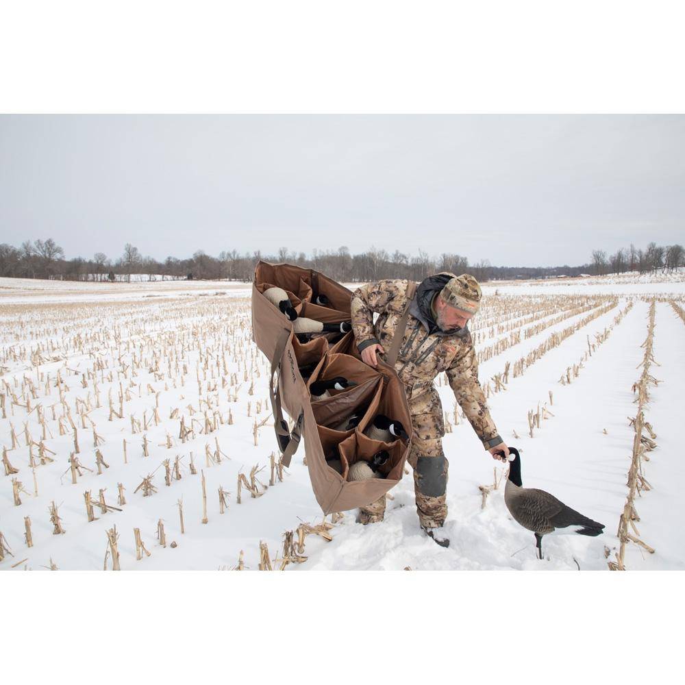 Higdon Outdoors X Slot Universal Goose Decoy Bag 3 to 12 Adjustable Slots