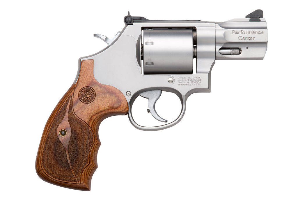 Smith & Wesson L-Frame Model 686 Handgun .357 Mag 7rd Capacity 2.5" Barrel Silver with Wood Grip