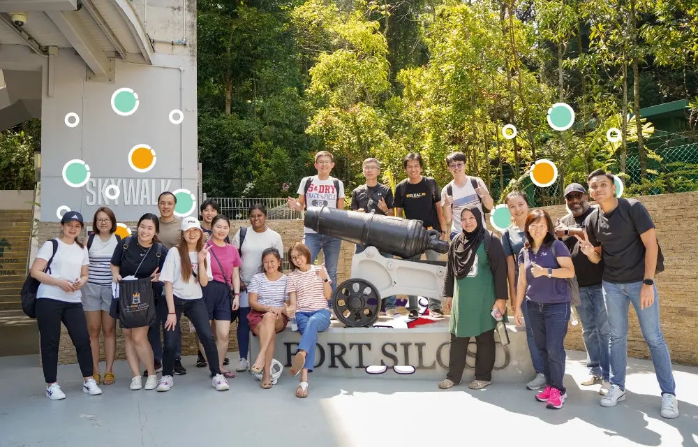 Corporate amazing race team building event being run in Singapore