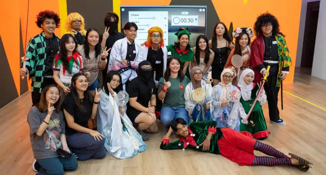 Costume Bonding Challenge