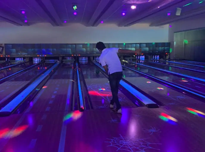 Cosmic Bowling 3