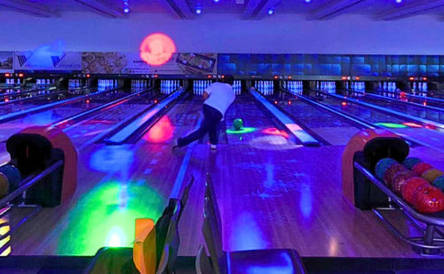 Bowling - Experience cosmic bowling like never before!