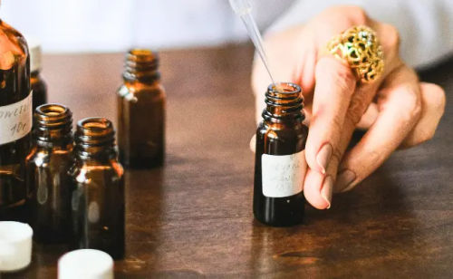 Perfume - Birthday Gift Ideas DIY