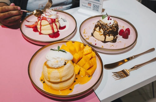 Fluff Stack - Tampines Mall Food Singapore (Credit: Fluff Stack)