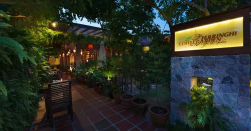 Ferringhi Coffee Garden - 10 Best Halal Cafes in Penang