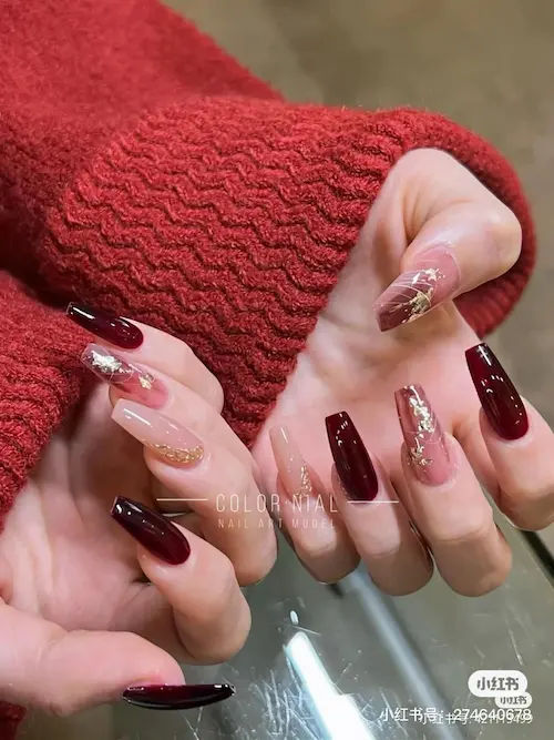 (Credit: Kit-Ro Nail Salon)