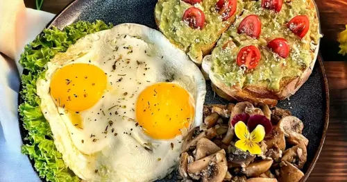  Pinwheel Resto Cafe   - 10 Best Halal Cafes in Penang