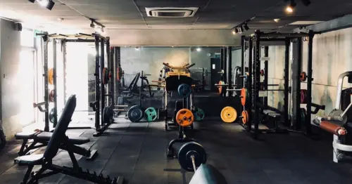 Dennis Gym - Gym Singapore