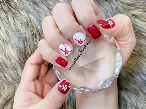 Emmaline Manicure - Nail Salon Singapore