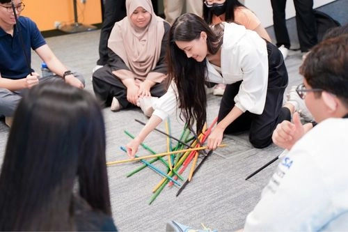 Fun & Furious - Enjoy fast-paced mini games that test your agility, teamwork, and wit in a spirited competition