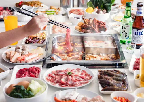 GoroGoro Steamboat & Korean Buffet - Steamboat Buffet Singapore (Credit: GoroGoro Steamboat & Korean Buffet)