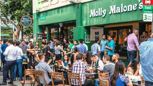 Molly Malone’s Irish Pub - Boat Quay Restaurants