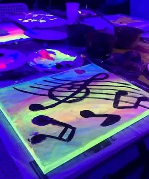 Neon Art Jamming Workshop - Best Workshops in Singapore