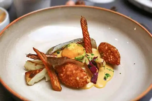 Nouri - Michelin Star Restaurants Singapore (Credit: Facebook)